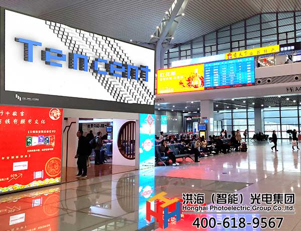 新型三面翻广告牌制作将取代现有普通三面翻广告机